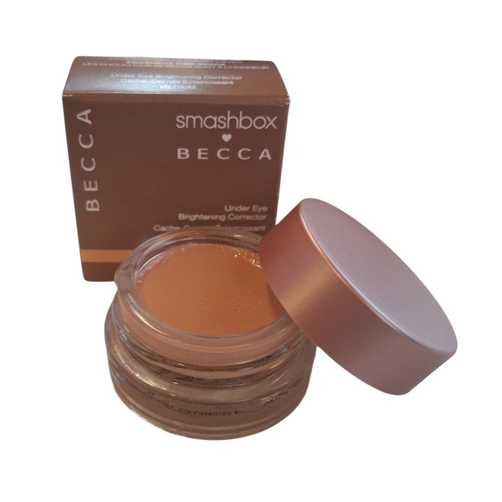 BECCA Undereye Brightening Corrector Conceal Women's tone  Medium Casual Makeup